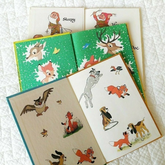 Vintage Disney Hardcover Books 1970's Classics 1980's - Picture 2 of 4